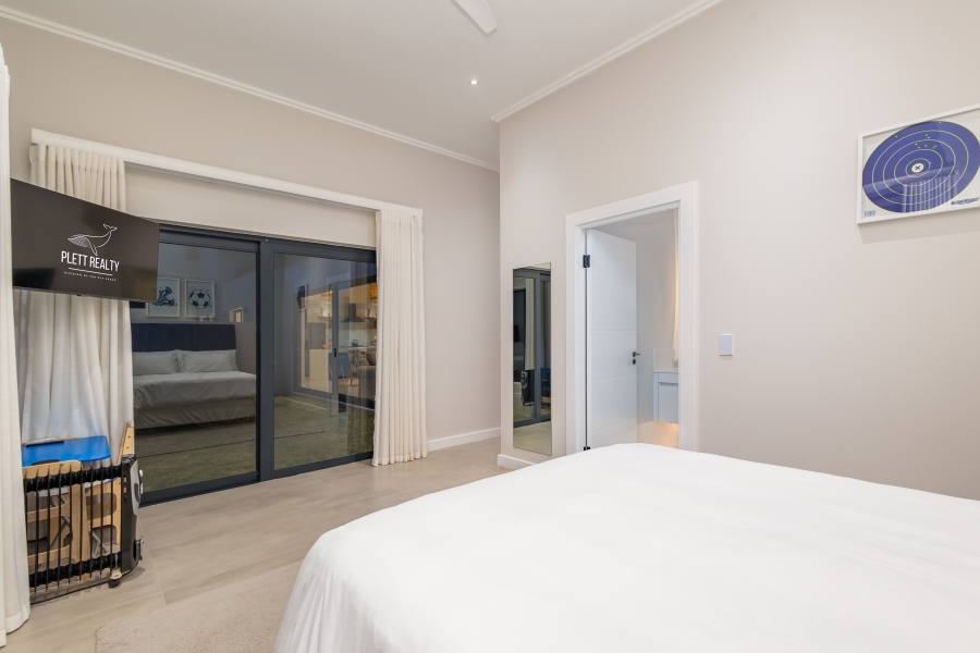 6 Bedroom Property for Sale in Brackenridge Western Cape
